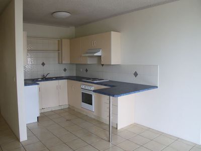 12 / 16-20 West Street, Forster