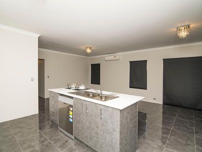 9 Oriel Lane, Piara Waters