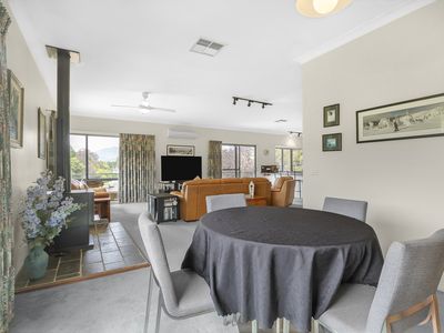 6 Charles Street, Tawonga