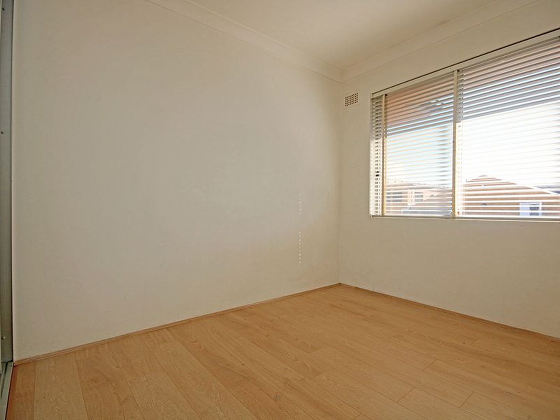 5 / 1 Flora Street, Roselands