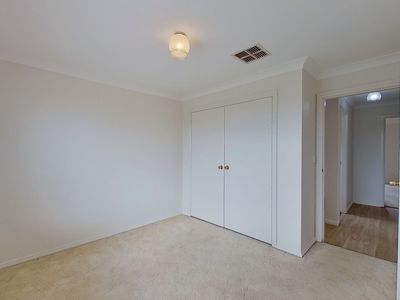 2 / 5 Rothsay Court, Dubbo