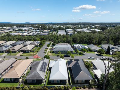 80 Picnic Creek Drive, Coomera