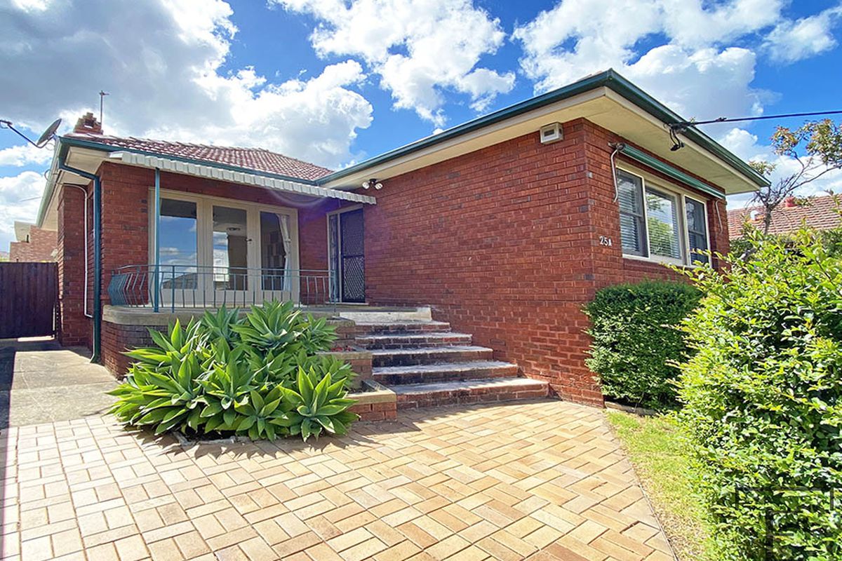 25 Byron Street, Croydon