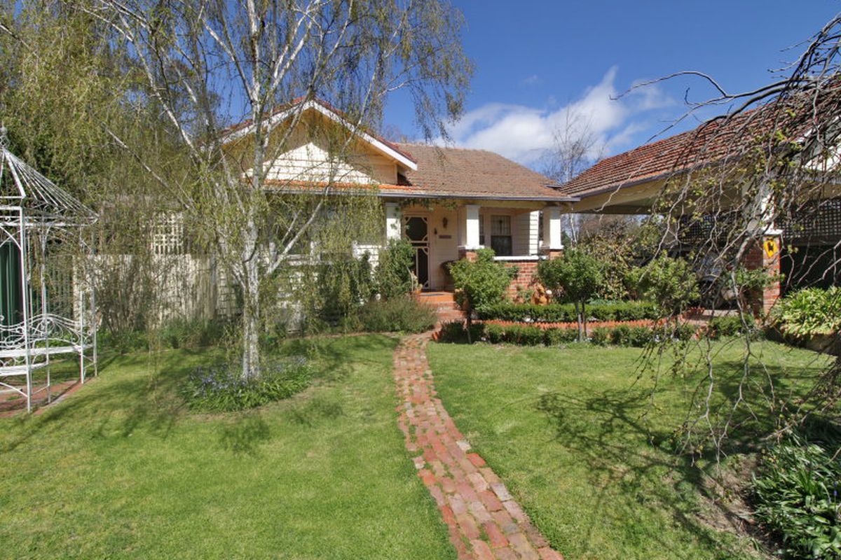 12 Hunter Street, Mansfield