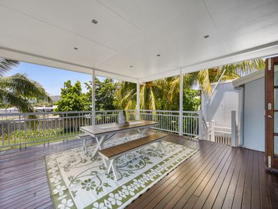 20 Lamington Road, West End