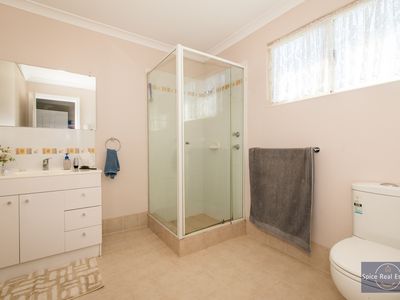71 Sea Change Close, Hay
