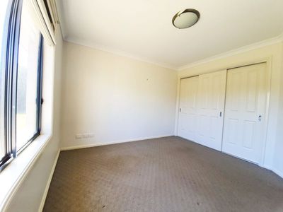10 Holmwood Drive, Dubbo