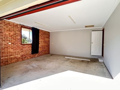 1B Gwen Close, Emerald Beach