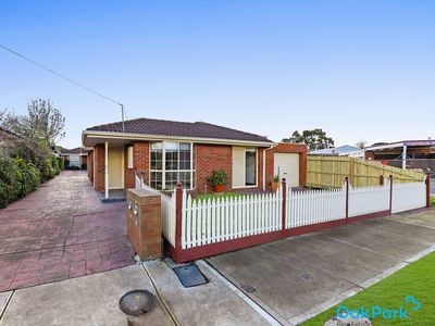 1 / 2 Tudor Street, Glenroy