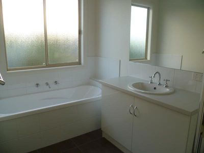 9 Ripley Street, Geelong West