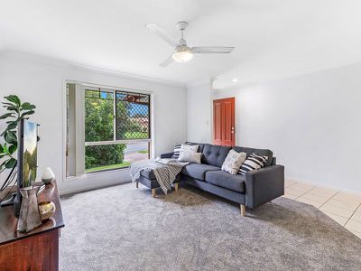49 Billinghurst Crescent, Upper Coomera