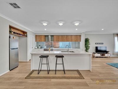 17 Lindberg Street, Manor Lakes