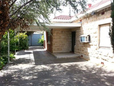 28 Orchard Avenue, Everard Park