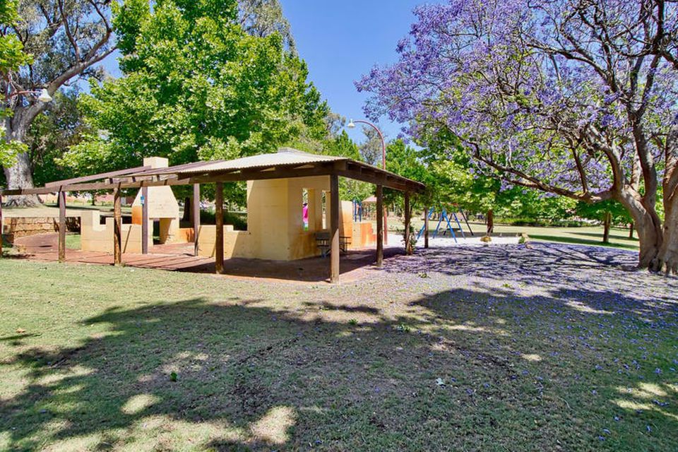 4 Fawkes Way , Baldivis