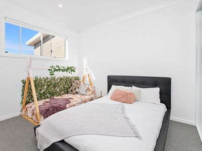 2 / 72 Kingston Street, Oak Flats