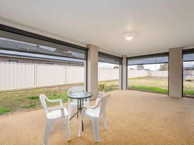 43 Malmsbury Crescent, Kialla