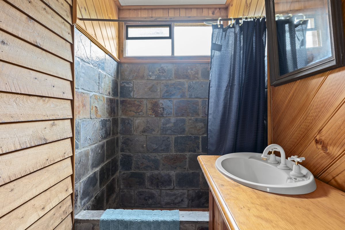 4258 Mansfield-Woods Point Road, Kevington