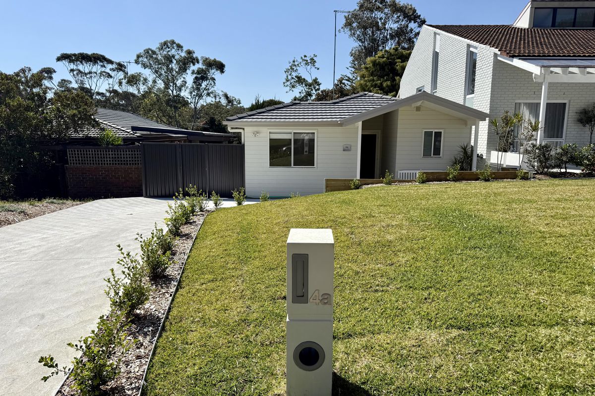 4A Lisa Crescent, Castle Hill