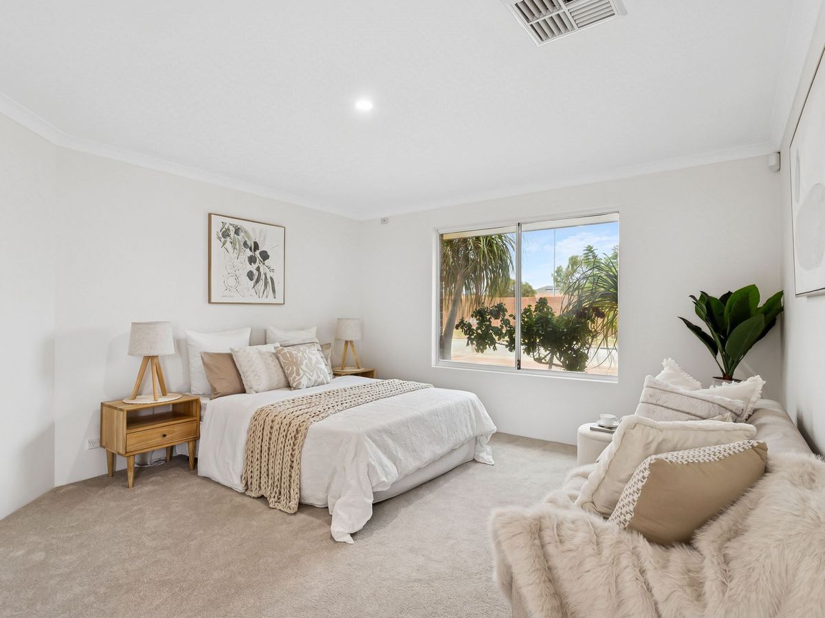 12 Carignan Avenue, Caversham, Caversham - Thumbnail 4