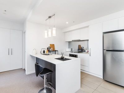 30808 / 300 Old Cleveland Road, Coorparoo