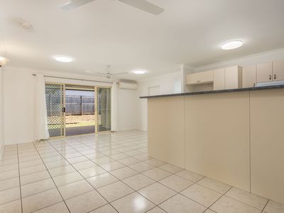 25 Lillipilli Street, Redlynch
