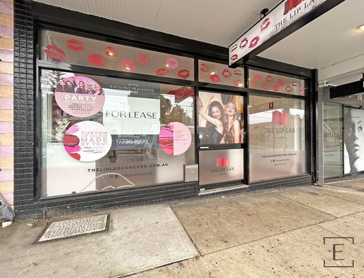 CREATIVE SPACE WITH HIGH EXPOSURE