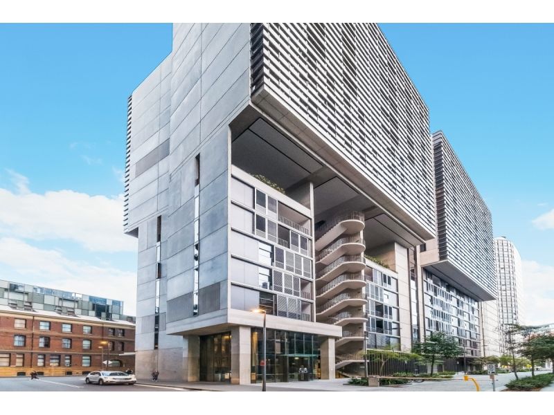 402 / 8 Park Lane, Chippendale
