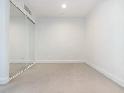 1810 / 27 Little Collins Street, Melbourne