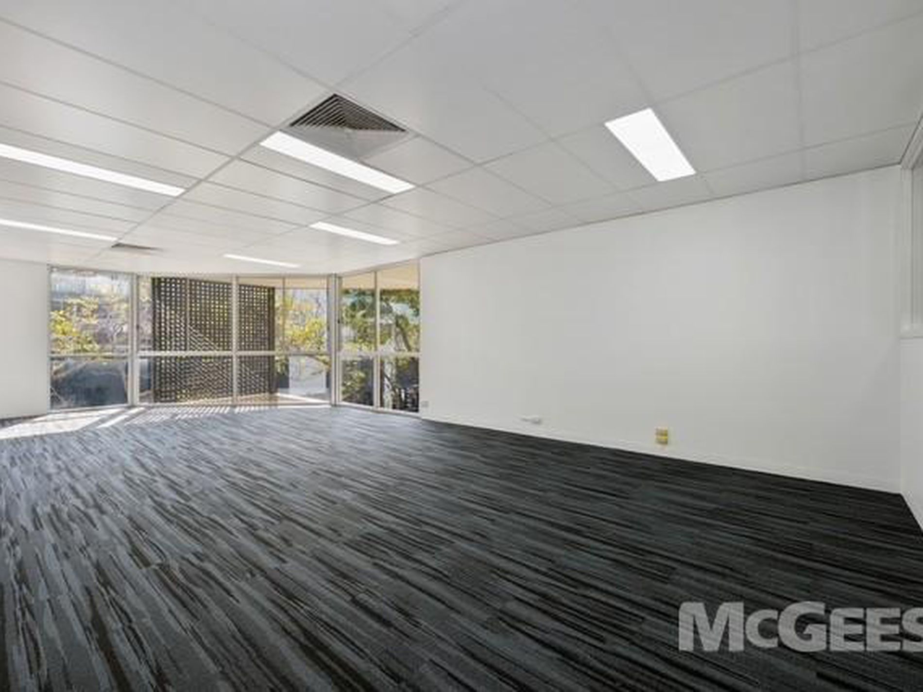 2 / 100 Campbell Street, Bowen Hills