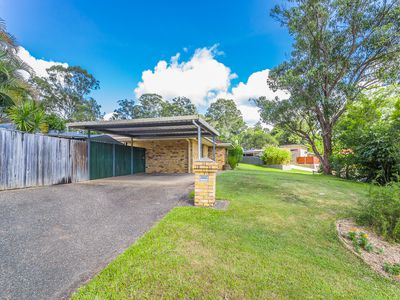 1 Cambral Court, Petrie