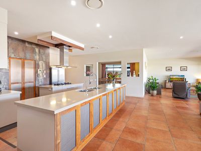 25 Helsham Street, Point Vernon