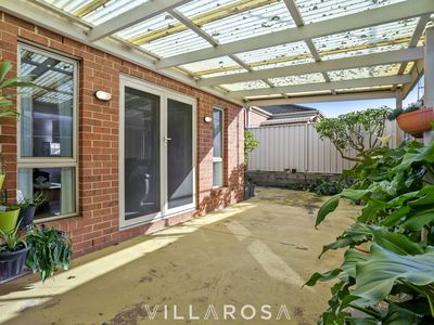 1 / 15 Shannon Avenue, Hamlyn Heights