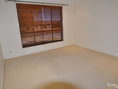 18 Page Avenue, Dubbo
