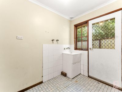 18 Catherine Street, Mannering Park