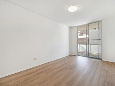 B30 / 20 Matthews Street, Punchbowl