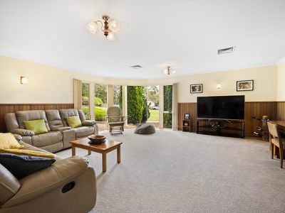 136 Westbury Road, South Launceston