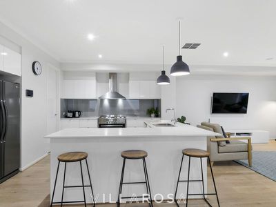 14 Lapin Grove, Wandana Heights