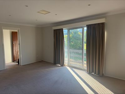 31 Barton Street, Parkes