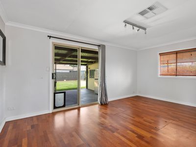 18 Dorothea Street, South Kalgoorlie