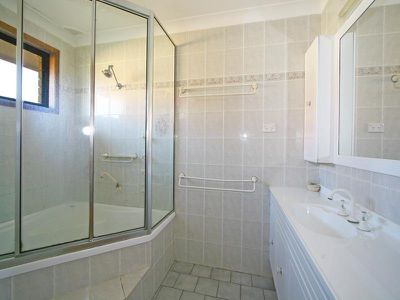 53 Power Dr, Mount Warrigal