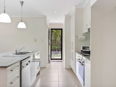 1 / 21 Tewantin Road, Cooroy