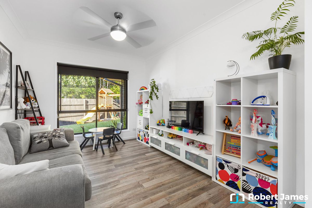 18 Spinnaker Street, Tewantin