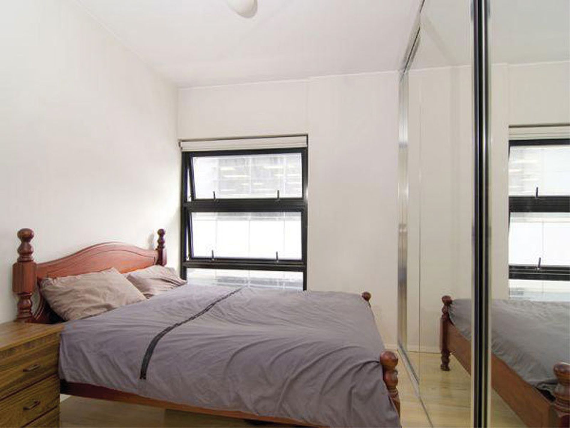 702 / 21 Alberta Street, Sydney