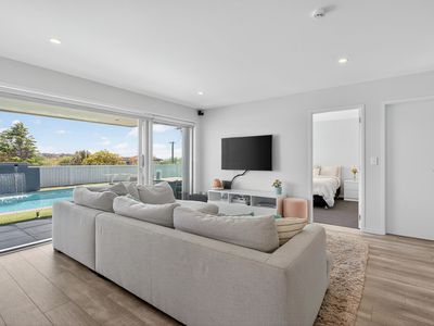 15 Beechwood Road, Rothesay Bay