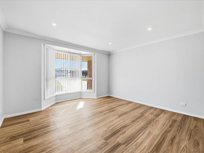 15 Dennis Street, Thirlmere