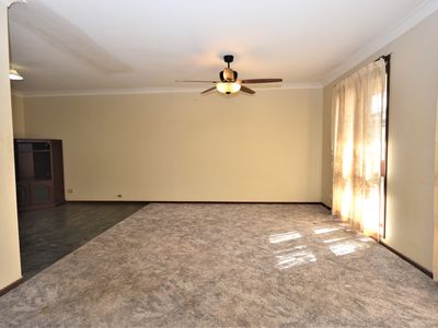 4 Sommerville Place, Dubbo