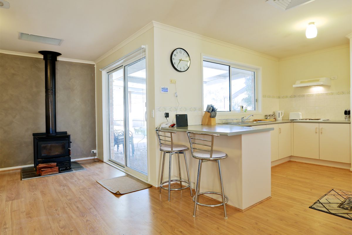 4 Chanro Court., Bonnie Doon