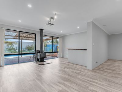 5 Hillwater Promenade, Bennett Springs