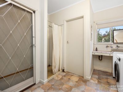 1 4 / 9 Burgess Street, Horsham
