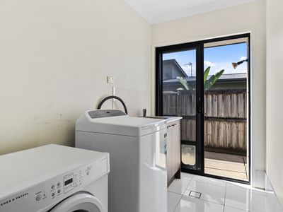 7 Lapwing Circuit, Beerwah